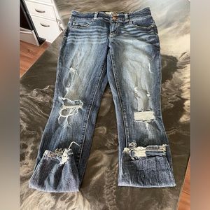 Buckle Victoria Ankle Skinny Jeans